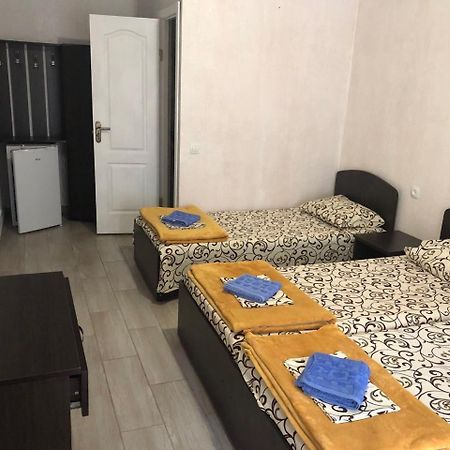 Aquamarin Hotel Zatoka Ngoại thất bức ảnh
